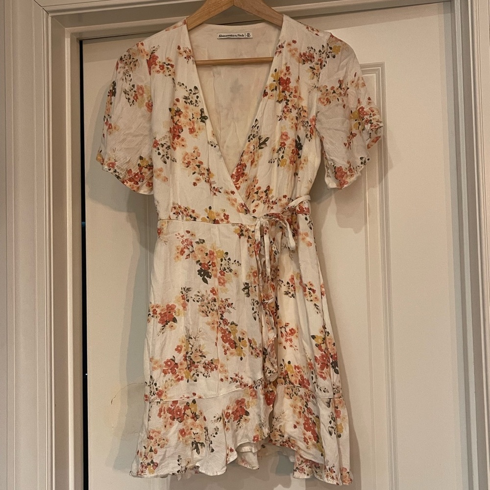 Abercrombie & Fitch Floral Wrap Mini Dress - White and Orange